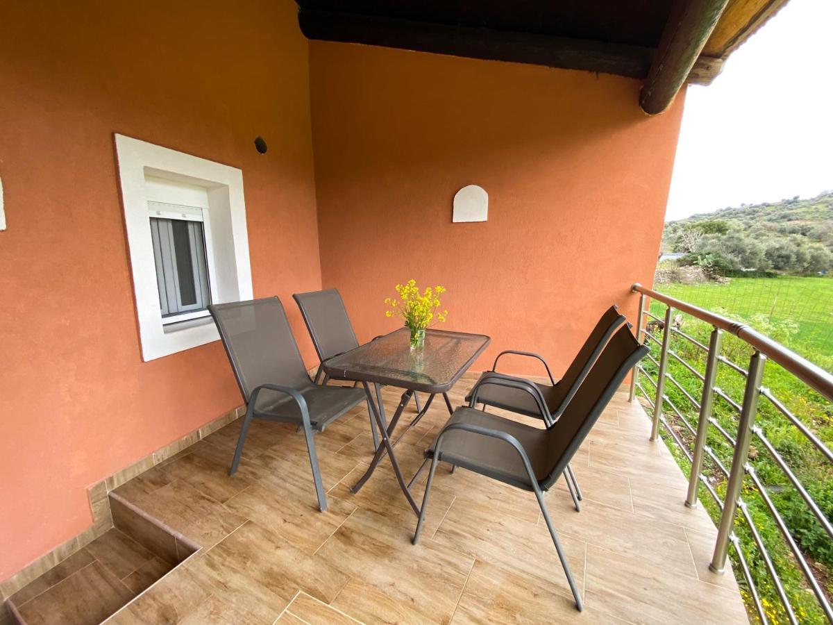 Pulchra Campis,Private Pool,Wifi,Parking Apartment Nerokouros Exterior photo